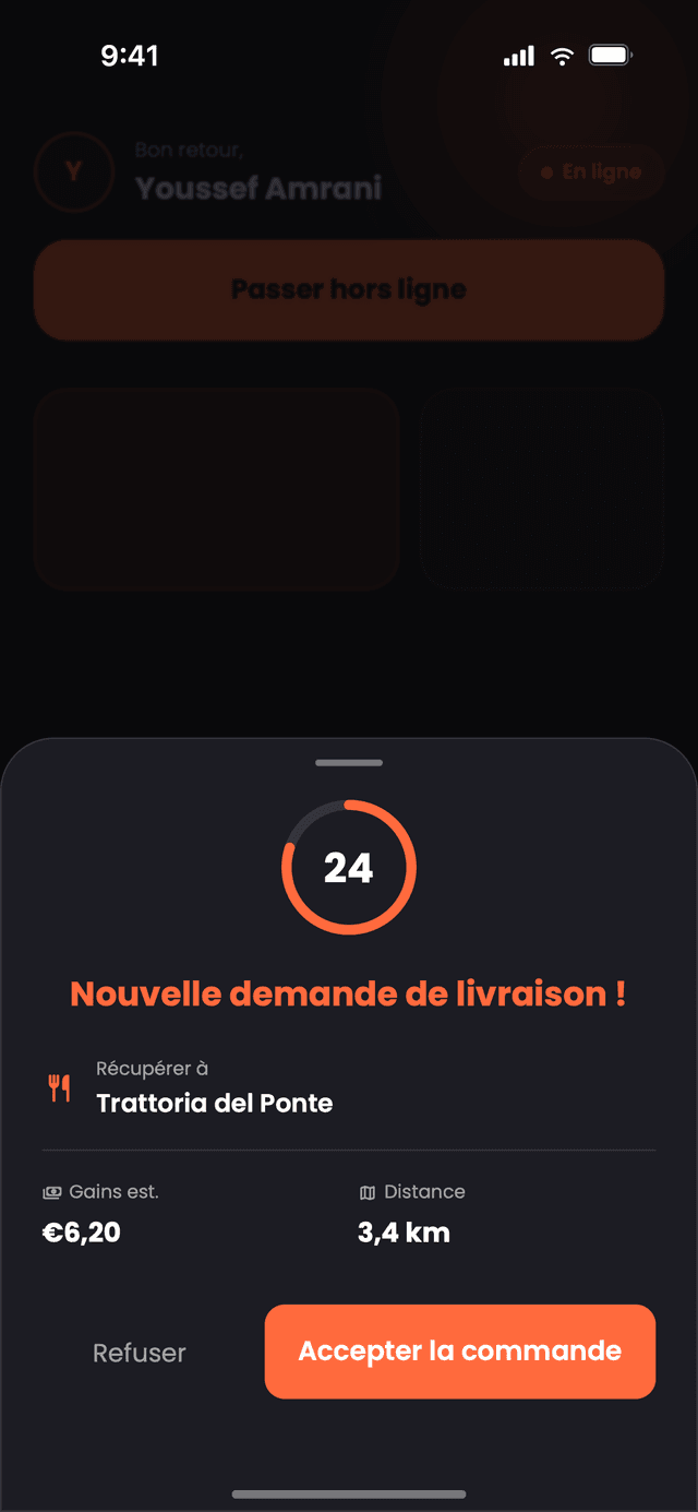 Une demande de livraison entrante dans Nibblify Driver : point de retrait, montant de la livraison et distance avant d'accepter