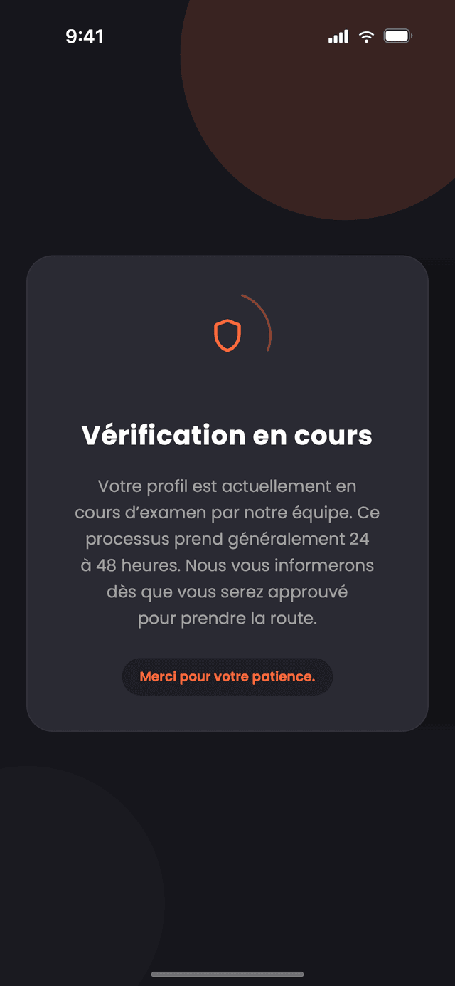 L'écran de vérification de Nibblify Driver, affiché pendant l'examen des documents d'un nouveau livreur